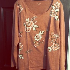NWT LOFT FLORAL LONG SLEEVE TEE